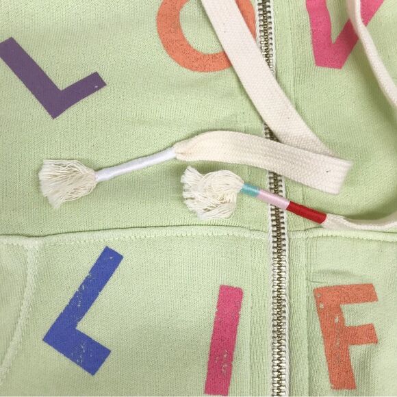 WILDFOX Love Life Kinley Hoodie Cropped Jacket Zip Front Green Size Small New - Picture 9 of 12